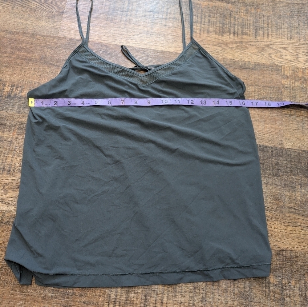 Lululemon Final Count Tank Top Tie Back Gray Women's Workout Athletic 6 - Picture 8 of 8